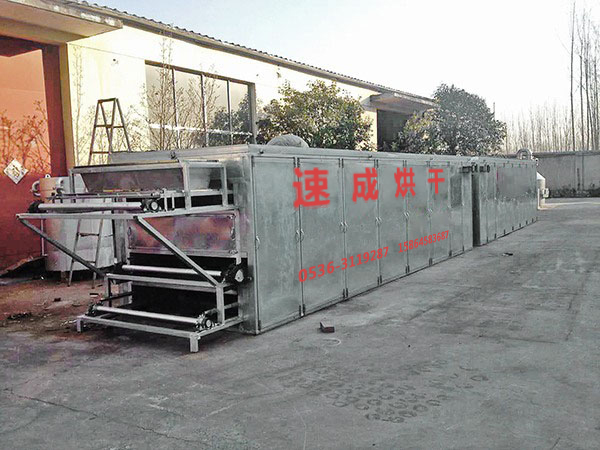 大棗網(wǎng)帶烘干機（點擊進入）